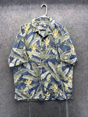 Tommy Bahama Shirt Mens Medium Floral Silk Hawaiian Short Sleeve Button Front
